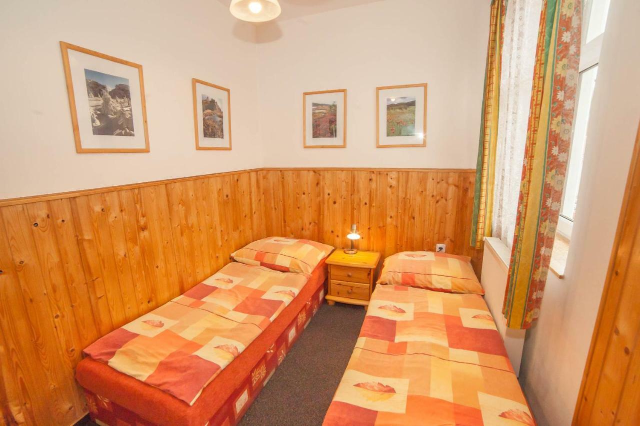 Penzion Na Rozcesti Janov nad Nisou Exterior photo